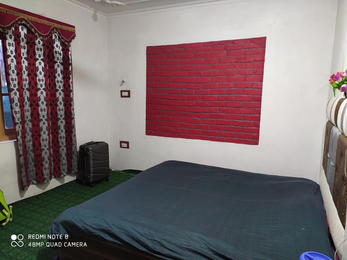 Hotel New Heaven Canal Srinagar  Ngoại thất bức ảnh