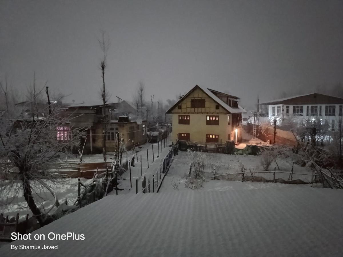 Hotel New Heaven Canal Srinagar  Ngoại thất bức ảnh