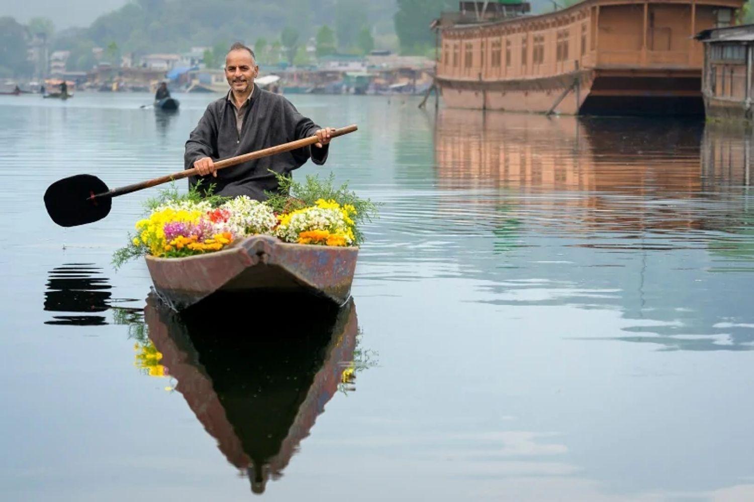 Hotel New Heaven Canal Srinagar  Ngoại thất bức ảnh